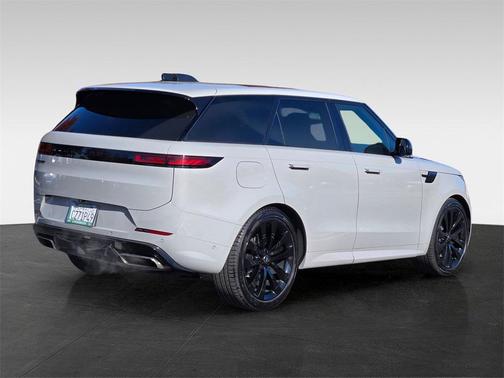 2024 Land Rover Range Rover Sport SE