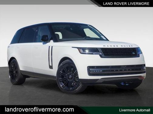 2025 Land Rover Range Rover P530 SE 7 Seat
