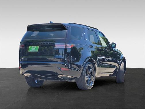 2025 Land Rover Discovery P360 Dynamic SE