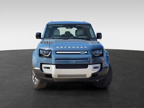 2025 Land Rover Defender 110 P300