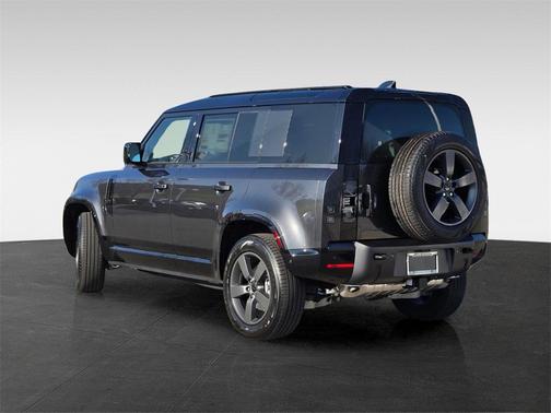 2026 Land Rover Defender P400 X-Dynamic SE