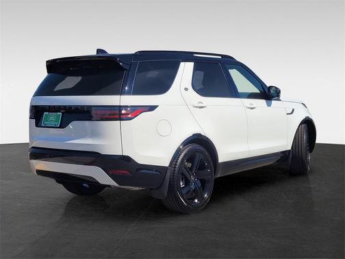 2025 Land Rover Discovery P360 Dynamic SE
