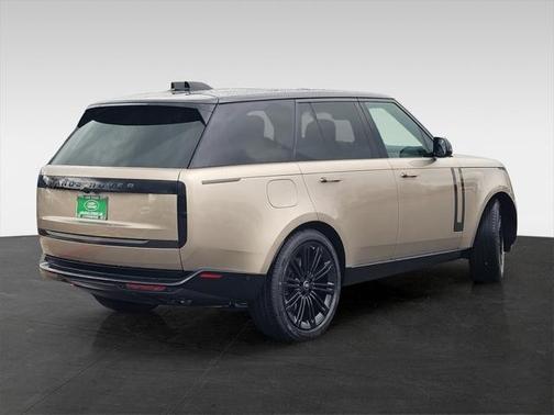 2025 Land Rover Range Rover P530 SE