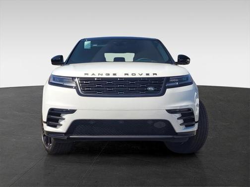 2026 Land Rover Range Rover Velar Dynamic SE
