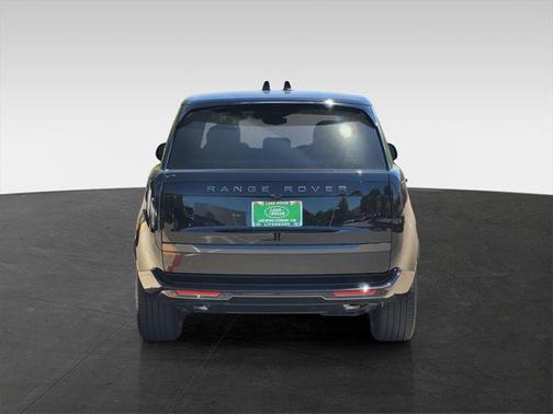 2025 Land Rover Range Rover P400 SE