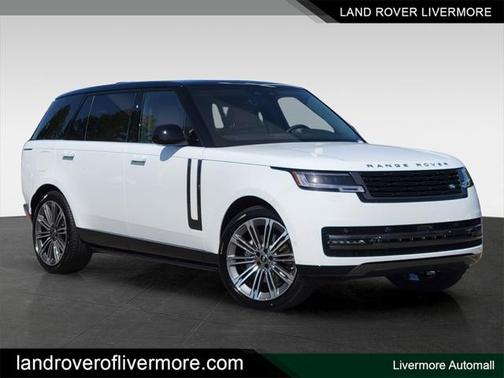 2025 Land Rover Range Rover P400 SE 7 Seat