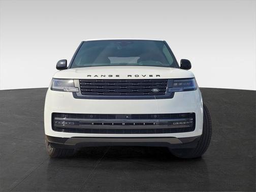 2024 Land Rover Range Rover P530 SE
