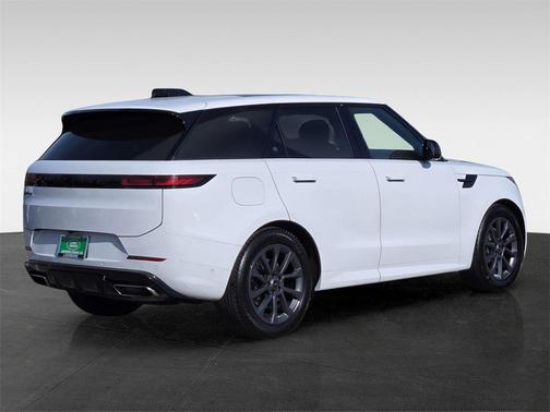2024 Land Rover Range Rover Sport SE