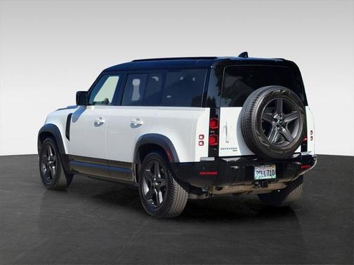 2023 Land Rover Defender 110 X-Dynamic SE