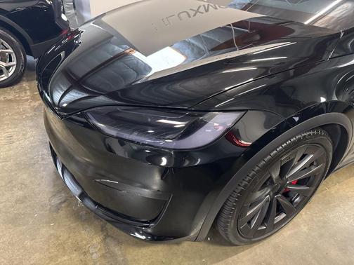 2023 Tesla Model X Plaid