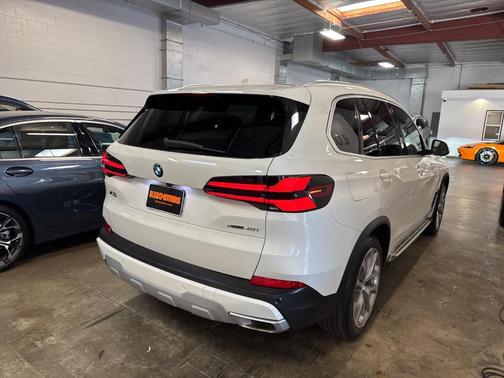 2024 BMW X5 xDrive40i
