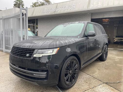2024 Land Rover Range Rover P530 SE