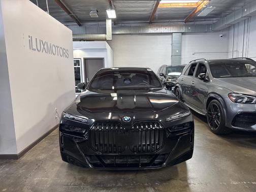 2023 BMW i7 xDrive60
