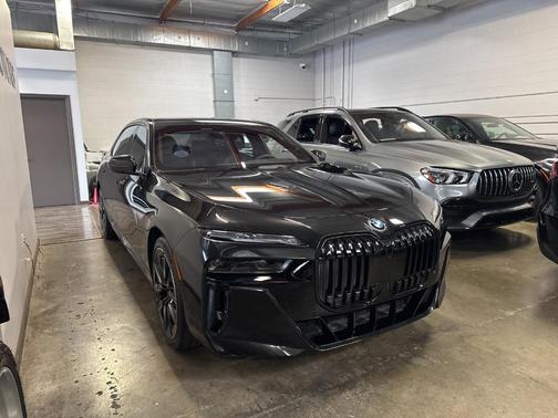 2023 BMW i7 xDrive60