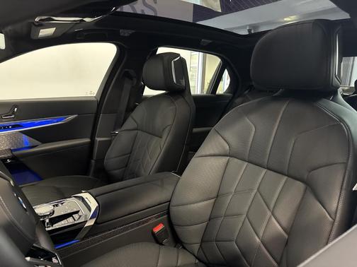 2023 BMW i7 xDrive60