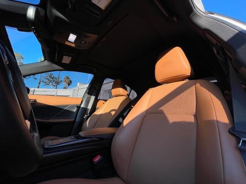 2023 Lexus IS 300 Base