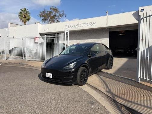 2022 Tesla Model Y Long Range