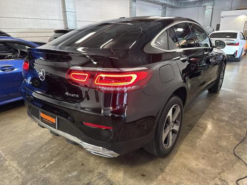 2022 Mercedes-Benz GLC 300 4MATIC Coupe