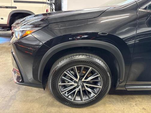 Caviar 2024 Lexus NX 250 Base