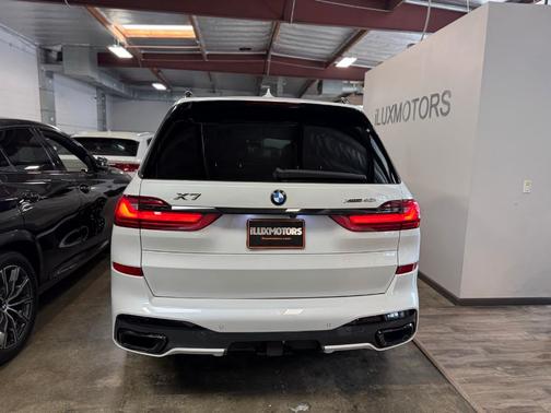 2022 BMW X7 xDrive40i