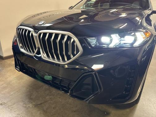 2024 BMW X6 xDrive40i