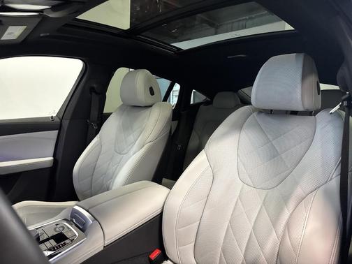 2024 BMW X6 xDrive40i