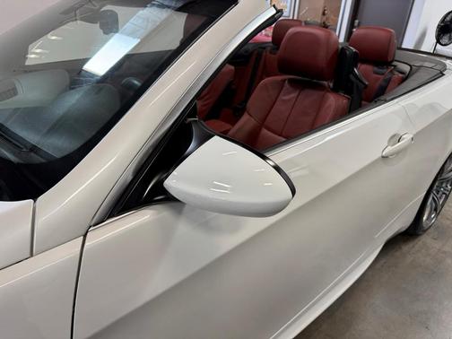 2011 BMW M3 
