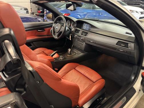2011 BMW M3 