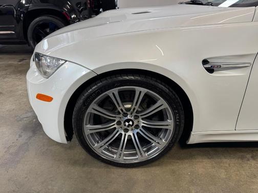 2011 BMW M3 