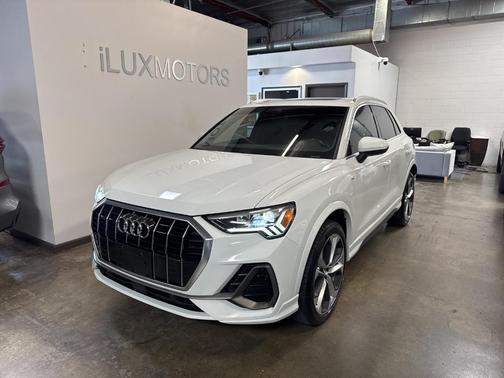 2021 Audi Q3 45 S line Premium
