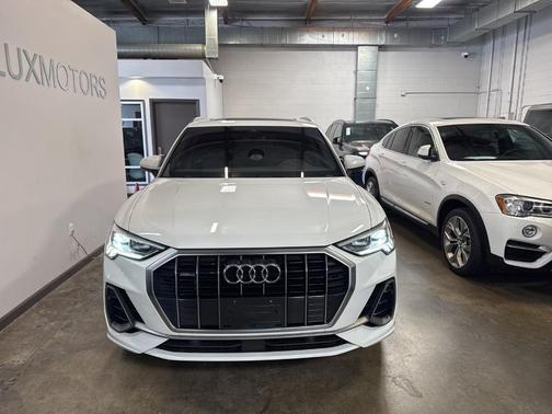 2021 Audi Q3 45 S line Premium