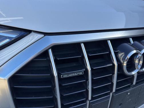 2021 Audi Q3 45 S line Premium