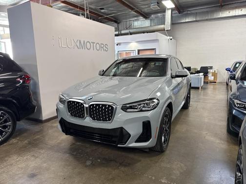 2023 BMW X4 xDrive30i