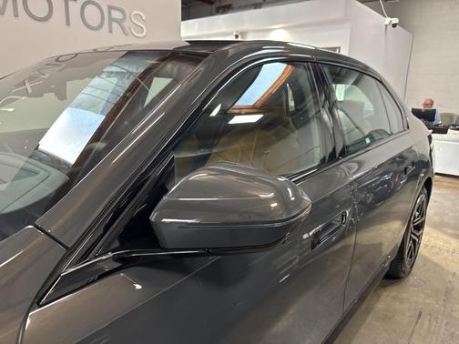 2025 BMW i7 xDrive60