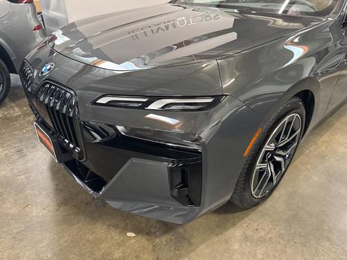 2025 BMW i7 xDrive60