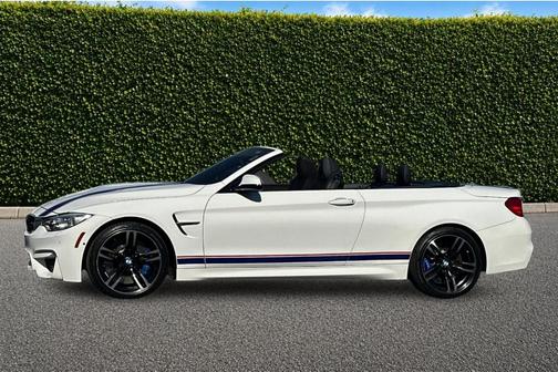 Alpine White 2015 BMW M4 Base