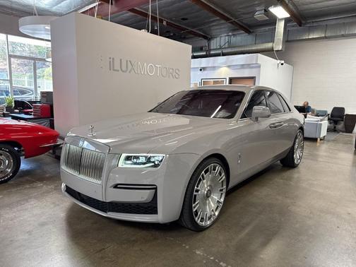 Gray 2022 Rolls-Royce Ghost