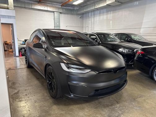 2022 Tesla Model X Plaid