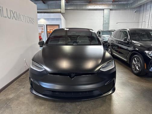 2022 Tesla Model X Plaid