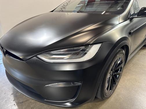 2022 Tesla Model X Plaid