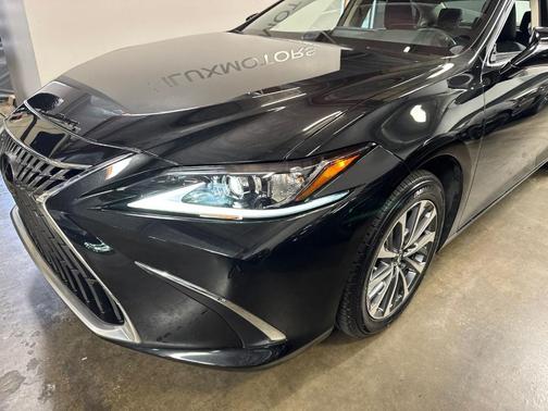 Caviar 2024 Lexus ES 350 Base
