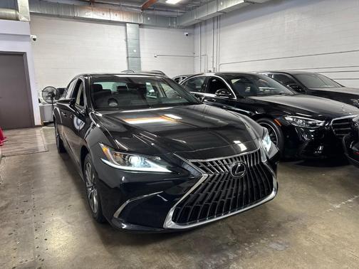 Caviar 2024 Lexus ES 350 Base
