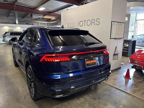 2023 Audi Q8 55 Prestige
