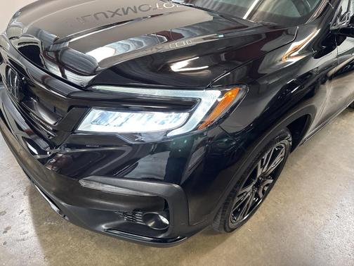 2022 Honda Pilot Black Edition