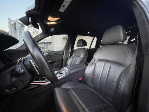 2019 BMW X7 xDrive40i