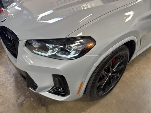 2022 BMW X4 M40i