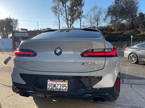 2022 BMW X4 M40i
