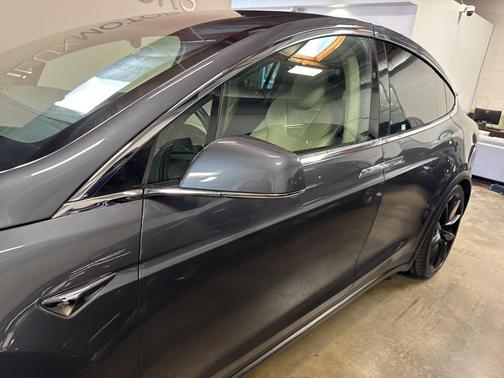 2018 Tesla Model X 100D