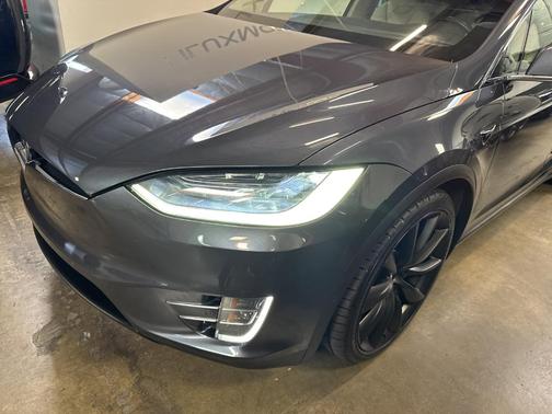 2018 Tesla Model X 100D