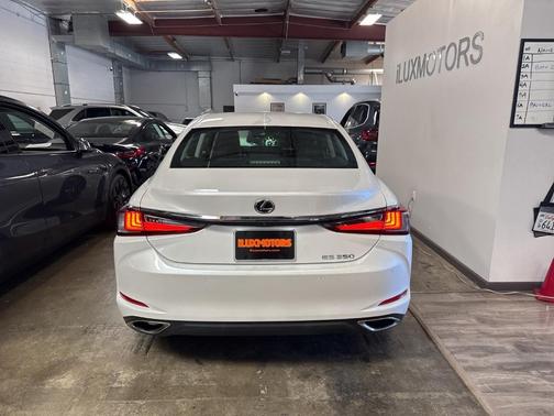 2023 Lexus ES 350 350